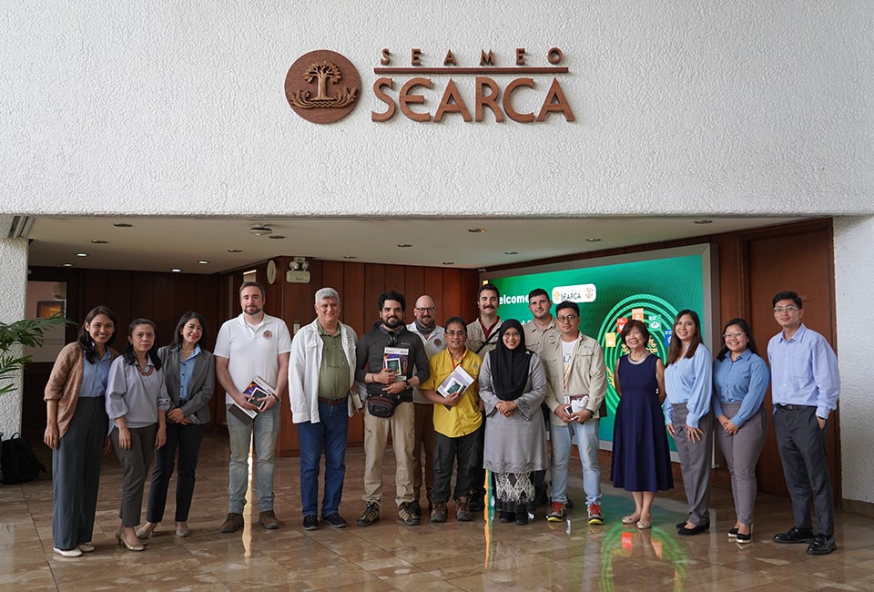 The SEARCA delegation led by Dr. Nur Azura binti Adam, SEARCA deputy director for programs, poses with the Sensient Colors, LLC delegation.