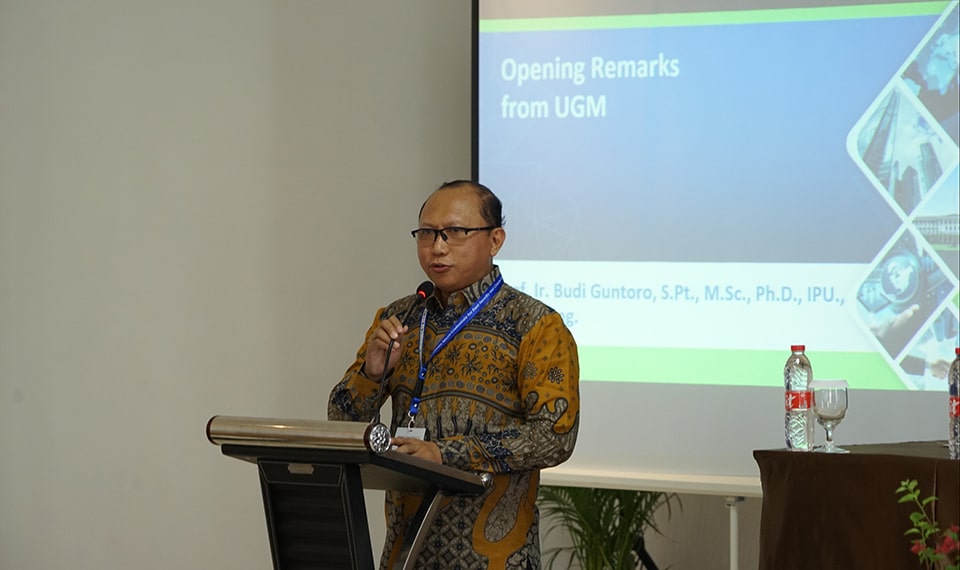 Prof. Ir. Dr. Budi Guntoro, Dean of the Faculty of Animal Sciences and UC Executive Officer at UGM, during the closing program.