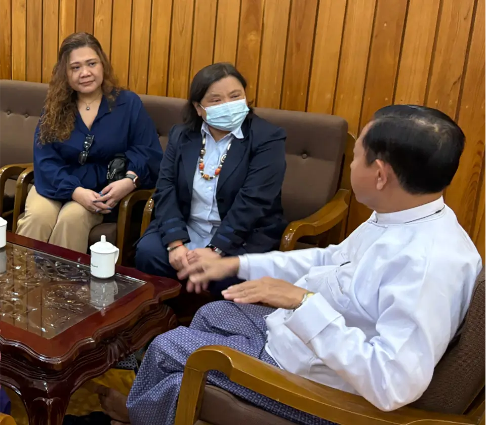 From left: Ms. Blessie Saez and Dr. Maria Cristeta Cuaresma of SEARCA, and H.E. Tin Htut, Deputy Minister, MOALI