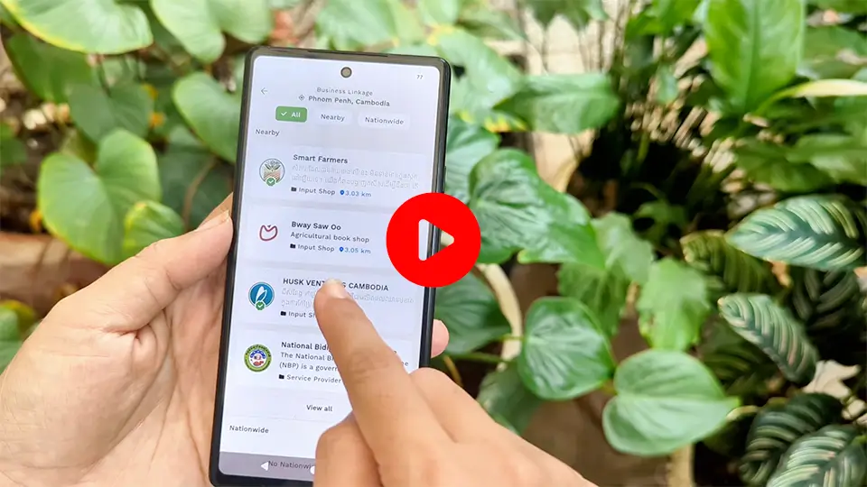 Mekong farmers turn to a digital app for market access and agroecology advice