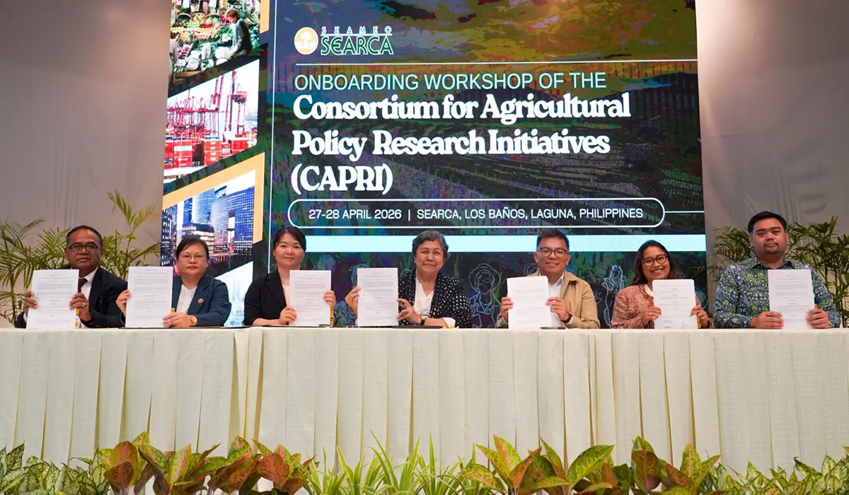 From left: Mr. Cesar Jose Da Cruz, NDRS Director; Dr. Phonevilay Sinavong, NAFRI Deputy Director; Ms. Bui Viet Anh, ISPAE Head of Consulting; Dr. Mercedita Sombilla, SEARCA Center Director; Dr. Rico Ancog, SEARCA Deputy Director for Administration; Dr. Ngu Wah Win, CESD Director; Mr. Anton Rizki Sulaiman, CIPS Chief Executive Officer