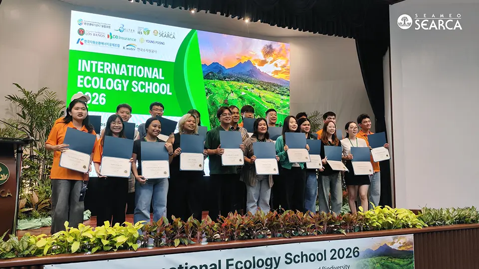 Twenty-three student-participants completed the IES2026
