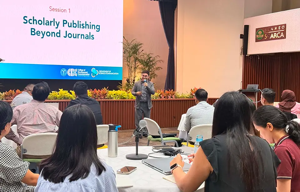 Assoc. Prof. Dr. Winifredo Dagli of the UPLB College of Development Communication served as Technical Coordinator of the program.