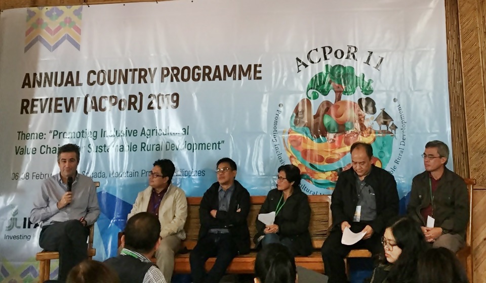 During the Panel Discussion from left to right: Mr. Alessandro Marini, IFAD Country Director; Dr. Pedcris Orencio, SEARCA Program Head for R&D; Mr. Jerry Pacturan, IFAD Country Programme Officer; Ms. Esther Penunia, AFA Secretary General; Mr. Lawrence Nelson Guevara, ADB Senior Evaluation Officer; and Mr. Cameron Odsey, CHARMP2 Project Manager.