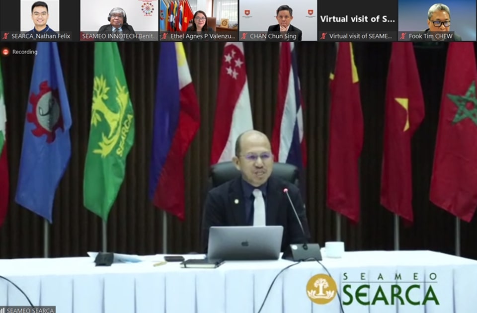 Dr. Gregorio gives an overview of SEARCA’s strategic roadmap.