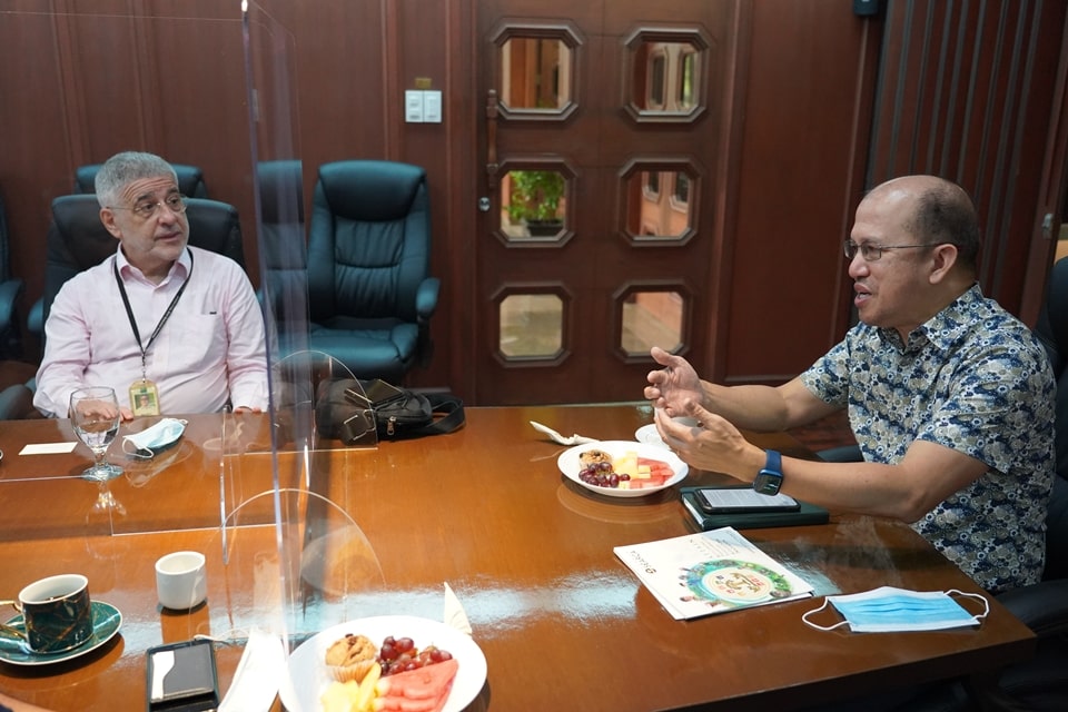 Dr. Gregorio (right) talks about the importance of modernization of agriculture, industrialization of agriculture, promotion of exports, farm consolidation, infrastructure development, higher budget and investments for agriculture, legislative support, and roadmap development, during his meeting with Dr. Bitoun (left).