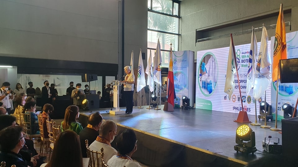 Department of Trade and Industry (DTI) Secretary Alfredo E. Pascual delivers his remarks during the opening program of the 18th National Biotechnology Week at the Philippine Trade Training Center, Pasay City. DTI is the lead agency for this year's celebration with the theme Responding to the Challenges: Business Opportunities in Biotechnology.