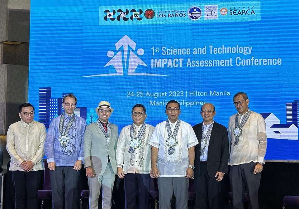 The heads of institutions that collaborated to make the 1st Science and Technology Impact Assessment Conference possible.