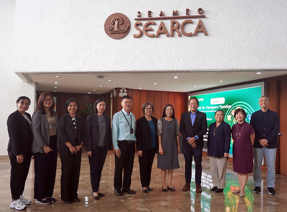 A delegation from the Department of Human and Community Resource Development (HCRD)-Faculty of Education and Development Sciences of the Kasetsart University (KU)-Kamphaeng Saen Campus, led by Asst. Prof. Dr. Varaporn Yamtim, deputy dean for Research and Academic Service, visits SEARCA.