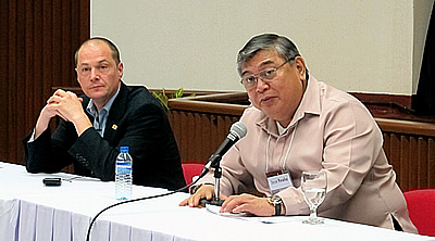 Dr. David Robert Morpeth, General Manager of Alltech Philippines, and DA Undersecretary for Livestock Jose M. Reaño as panellists in an Agricultural Leadership Seminar during the Executive Forum.