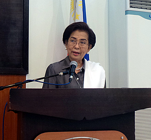 Hon. Herminia M. Ramiro, Misamis Occidental Provincial Governor, delivers her welcome remarks during the IBAMO’s Planning Workshop and 5th Executive Meeting last 26 February 2014 at N Hotel, Cagayan de Oro City.