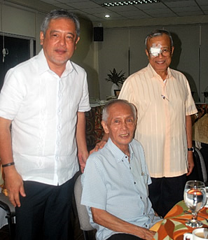 Three SEARCA Directors witness the Summer School Closing Ceremonies. (From L-R) Incumbent Director Dr. Gil C. Saguiguit, Jr., and past Directors Dr. Arturo A. Gomez and Dr. Percy E. Sajise