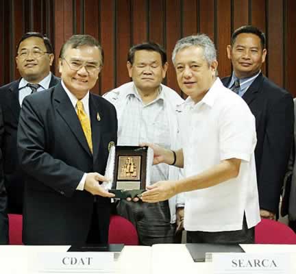 searca-cdat-sign-mou-for-institutional-cooperation-2