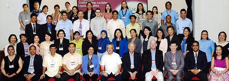 Senior and mid-level executives in agriculture and rural development in the Philippines and seven ASEAN countries with SEARCA organizers and experts on food security at the Executive Forum on Food Security: Leaders in ASEAN Agriculture and Development held 1-5 June in Los Banos.