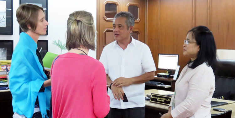 The Food Systems Innovation-CSIRO guests having discussion with SEARCA Director, Dr. Saguguit, Jr. regarding the Inclusive Agribusiness study and Roundtable