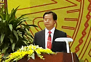 Dr. Tran Van Dien, TUAF Rector, welcomes the conference participants to his university.