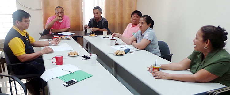 FGD participants at Visayas State University included Dr. Julieta R. Roa, Dr. Julie D. Tan, Dr. Marcelo A. Quevedo, Dr. Nestor L. Pido and Dr. Daniel Leslie S. Tan.  Dr. Jose Nestor Garcia, Training Needs Assessment and Capacity Building Specialist, facilitated the discussion.