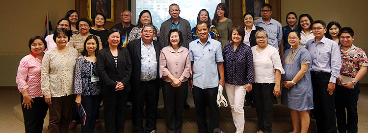 Twelve participants from DA AMIA teams and focal persons with organizers from SEARCA, the International Center on Tropical Agriculture (CIAT) and Department of Agriculture (DoA) – Thailand led by Dr. Waraporn Prompoj, Deputy-Director Genera (Front row, sixth from left)