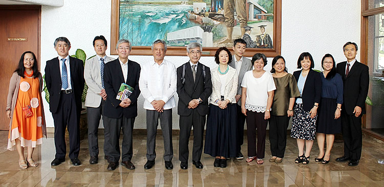 Officers and staff from Nagoya University (NU) led by Dr. Yoshito Watanabe, Vice President for International Affairs and Public Relations and NU Trustee (fourth from left) visited SEARCA on 9 March 2016 to strengthen existing ties with the Center. Joining him were Dr. Akira Yamauchi, Professor of Bioagricultural Sciences and Director of International Cooperation for Agricultural Education (ICCAE) (second from left); Dr. Aya Okada, NU Vice Trustee, (third from right); Dr. Fumio Isoda, Director of NU Asian Satellite Campuses Institute (sixth from left);  Dr. Editha C. Cedicol, Professor and Director, NU Asian Satellite Campus-Philippines (fifth from right); Dr. Sanae Ito, Dean, NU Graduate School of International Development (seventh from the right); Dr. Kazuhito Kawakita, Professor and Dean, NU Graduate School of Biological Sciences (rightmost); Dr. Satoshi Ohkura, Professor of Biological Sciences (third from left); and Dr. Takeshi Higashimura, Professor of Graduate School of International Development (sixth from right). Dr. Gil C. Saguiguit, Jr., SEARCA Director (fifth from left) received the NU delegation together with SEARCA’s Program Heads, namely: Dr. Maria Celeste H. Cadiz of the Knowledge Management Department (KMD) (leftmost); Dr. Maria Cristeta N. Cuaresma of the Graduate Education and Institutional Development Department (GEIDD) (fourth from right); and Dr. Bessie M. Burgos of the Research and Development Department (RDD) (second from right). 