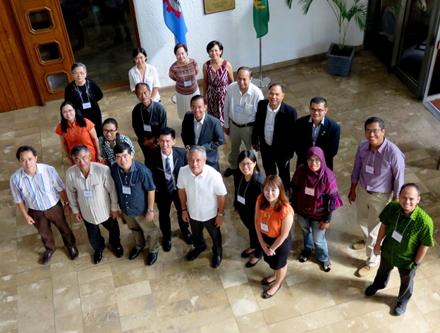 Participants of the Knowledge Sharing Workshop with SEARCA Director, Dr. Gil C. Saguiguit, Jr., during the opening program