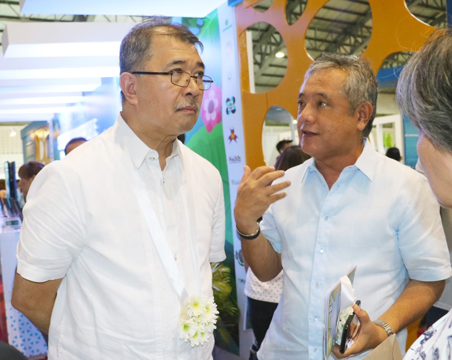 SEARCA offers to tie-up with DOST on climate change scholarships