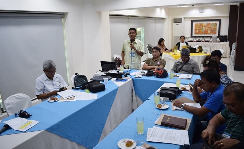 Mr. Aldous Modino, representative of the LGU of San Fernando, welcomes the participants to the workshop.