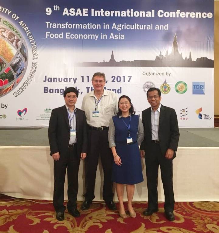 Dr. Ravago with the keynote speakers of the conference.  L-R: Dr. Jikun Huang, China; Dr. Mark Rosegrant, IFPRI; Dr. Ravago, UPSE; Dr. Balisacan, Philippine Competition Commission (PCC) Chairman.