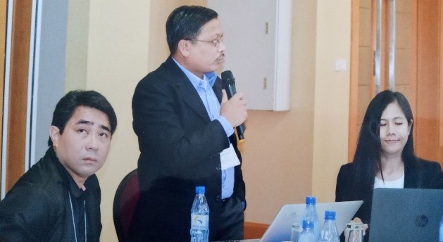 Philippine Delegation to Targeted Topics Forum (TTF): Monitoring and Evaluation (M&E) in the National Adaptation Planning Process 7-9 February 2017 held in Lilongwe, Malawi composed of (from left) Mr. Alexis Lapiz, International Relation Specialist of the Philippines-Climate Change Commission (CCC); Dr. Lope B. Santos III, Program Specialist of SEARCA; and Ms. Carlyn Diaz of the Department of Finance (DOF).