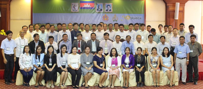 50 HEI participants pose with HE Touch Visalsok, MOEYS Undersecretary of State, 2nd row, center; Dr. Ngo Bunthan, RUA Rector and SEARCA Governing Board member, beside him; and workshop organizers and resource persons