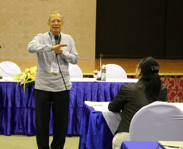 Dr. Percy E. Sajise, SEARCA Senior Fellow, delivers the Keynote Message at the Regional Workshop on Agrobiodiversity.