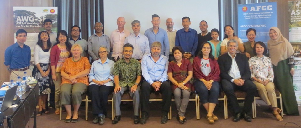 SEARCA, ASEAN Secretariat, AWG-SF Secretariat, SDC, and Partners during the ASFCC Planning Meeting in Bogor, Indonesia