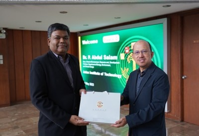 Asian Institute of Technology Dean Salam visits SEARCA