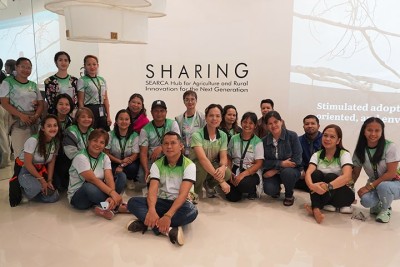 Farm school students learn about SEARCA&#039;s agroentrepreneurship projects
