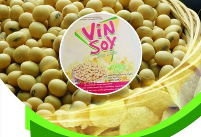Soya chips produced by a group in Camarines Norte, Philippines helps prevent malnutrition while showing high investment potential, says a SEARCA and DA-BAR study