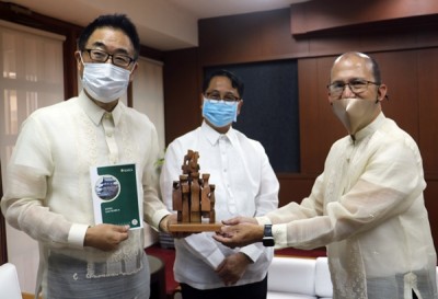 New Ambassador of Japan to the Philippines visits SEARCA