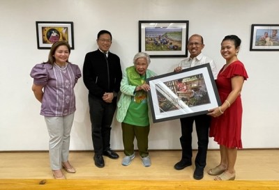 SEARCA presents to DepEd Secretary new learning spaces for agricultural innovation for the next generation